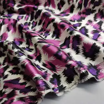 Leopard Print Cetim Tecido De Decoração De Costura, Artesanato Cosplay Material Poliéster Boneca De Pano De Seda Moda